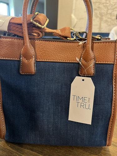 New women time and tru - and,